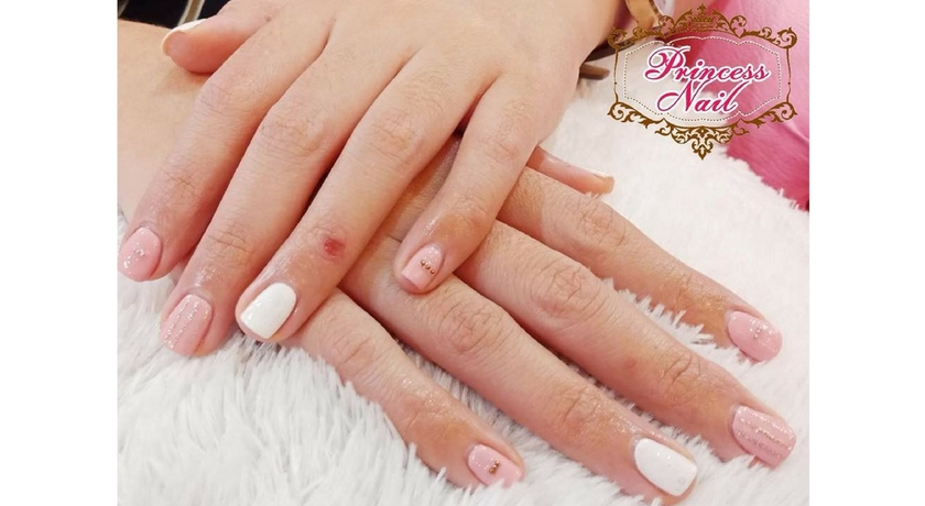 Princess Nail and Salon Phayathai Hospital  6