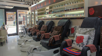 31 Nail Salon & Spa  31-Nail-Salon-1