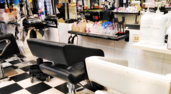 Hair Class Salon  7