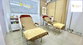 Charlotte Clinic Charlotte Clinic - ชาร์ลอตคลินิก ทรีทเม้นท์ผิวหน้าและเลเซอร์ ย่านห้วยขวาง 8