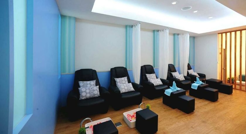 Ozone Spa  2