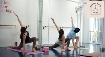 Yuedyead Studio  1