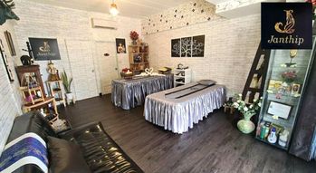 Janthip Spa Janthip Spa - จันทรทิพย์ นวดเพื่อสุขภาพส่วนตัว สวนหลวง 1