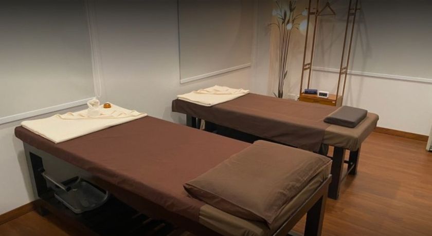 Prachya Chinese Medicine Clinic  3