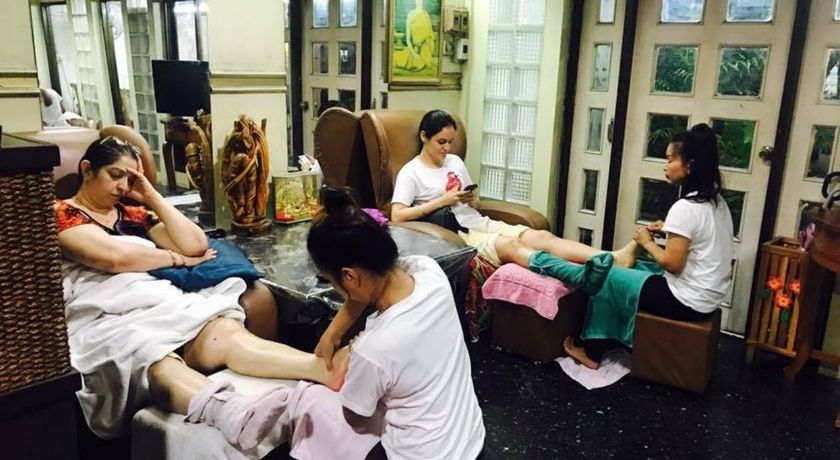Harmony Massage  3