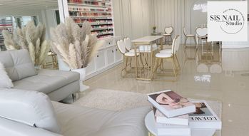 Sis Nail Studio  1