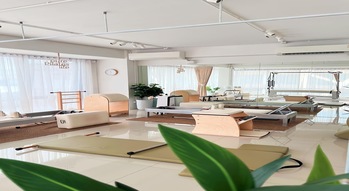 Pure Pilates Pure Pilates - เพียว พิลาทิส สัมผัสการฝึกพิลาทิสแบบคลาสสิก บางนา IMG_9707