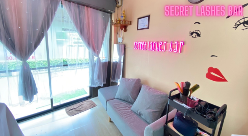 Secret Lashes Bar  1