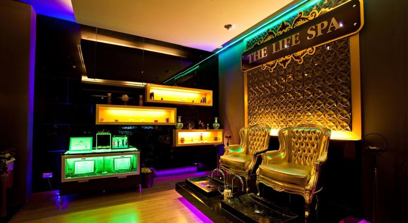 The Life Spa and Fitness  Filler_%287%29