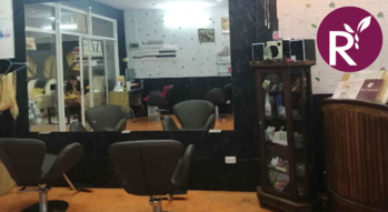 Raya Family House Salon  1