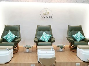 Ivy Nail Organic Spa  1321