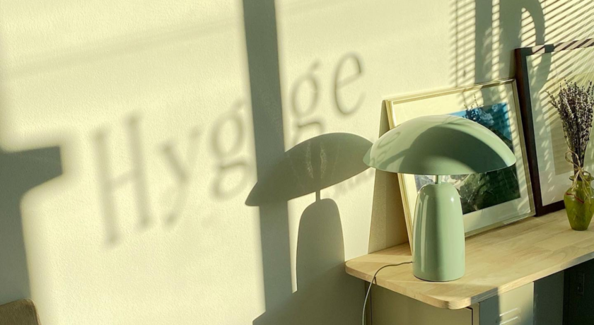 Lash & Face Massage by Hygge Studio  2