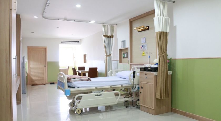 Vichaivej International Hospital Nongkhaem  6