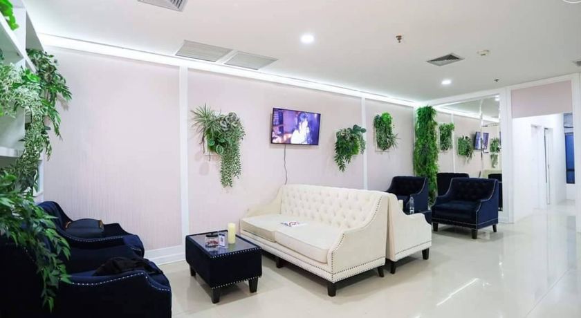 The Premire Clinic (Central Pinklao)  5-4