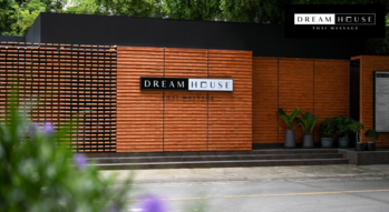 Dream House Thai Massage (Sukhumvit 20 Branch) Dream House Thai Massage (Sukhumvit 20 Branch) – ดรีมเฮาส์ ไทย มาสสาจ ผ่อนคลายกับสปาสุดหรูใจกลางสุขุมวิท 1
