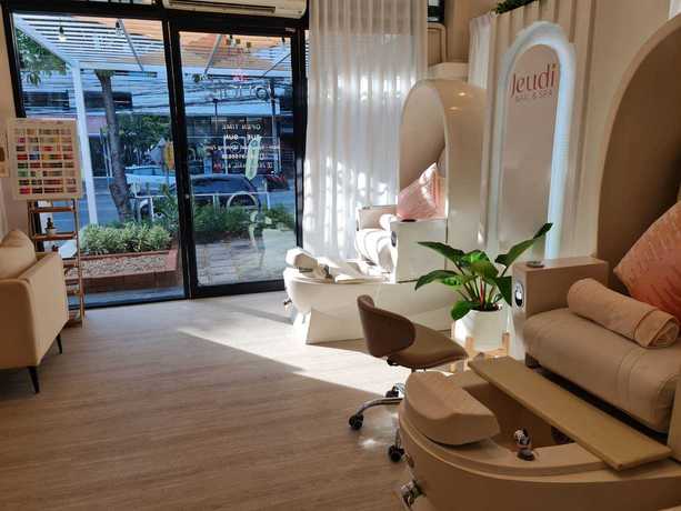 Jeudi Nail & Spa  scaled_1675910137246