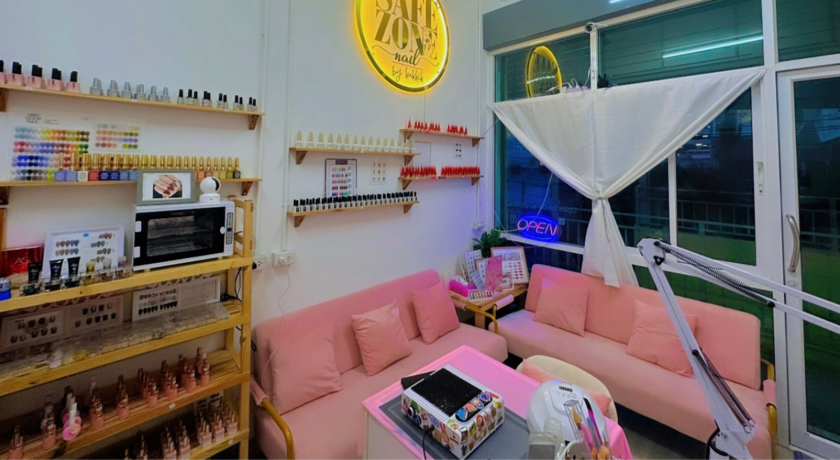 Safezone Nail Studio  3