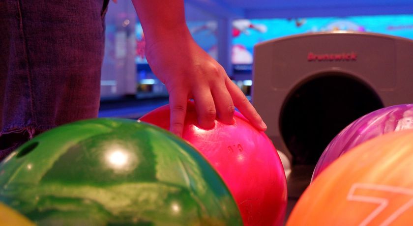 Blu-O Rhythm & Bowl (Esplanade Ratchada Branch) บลูโอ ริธึม แอนด์ โบว์ล สาขา เอสพลานาด รัชดา 4