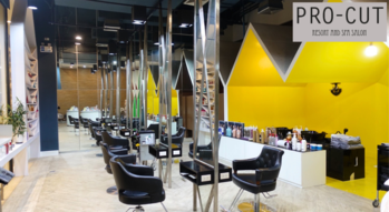 Pro-Cut at BLUPORT Resort Mall  1