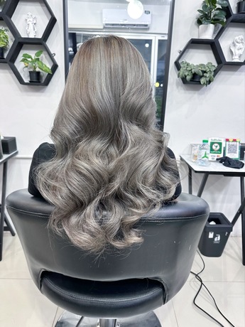 New Trend (Yaek Bang Si Thong - Rama 5) New Trend แยกบางสีทอง พระราม 5 image_picker_A8E78B27-21DF-4F5C-971A-9EC9661BAD99-3702-000004E55F7F07EC