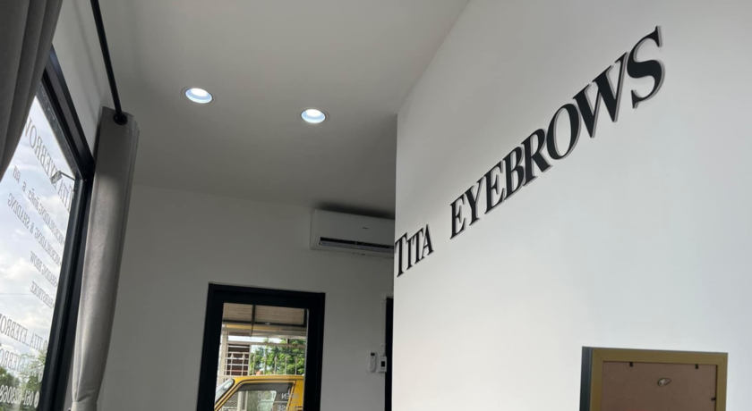 Tita Eyebrows  2