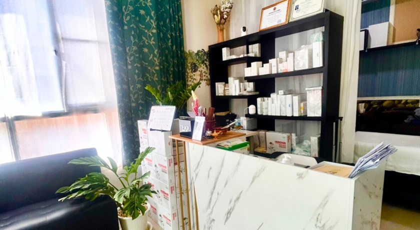 Parich Beauty Massage  2