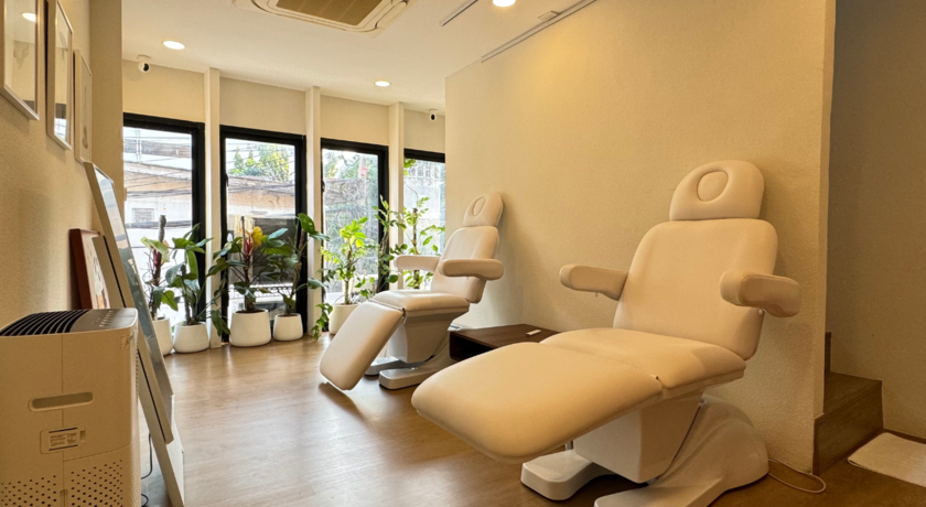 Grace & Glow Clinic  6