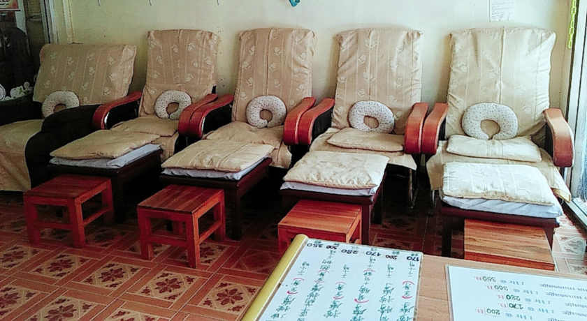 Silver Hands Thai Massage  2