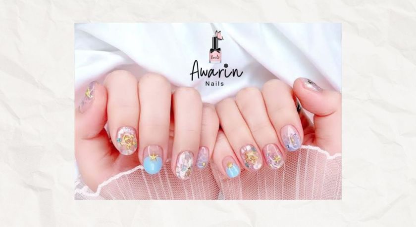 Awarin Nails  8