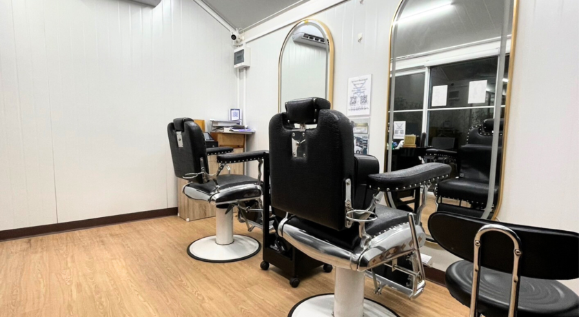 Ruk Magic Hair (Tower Branch) รักเมจิกแฮร์ สาขา 4 4