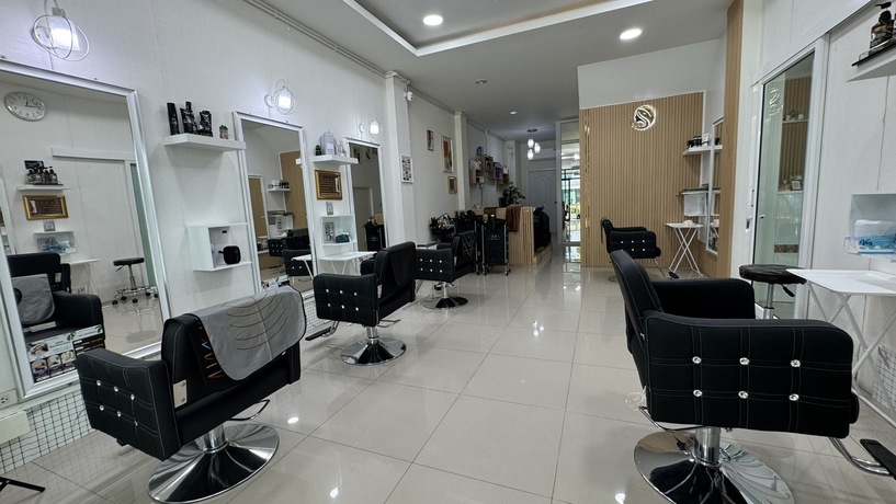 Namtal Salon Chic  line_oa_chat_250827_165018