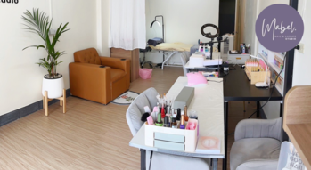 Mabel Studio Nails & Lashes  1