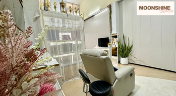 Moonshine Studio  1