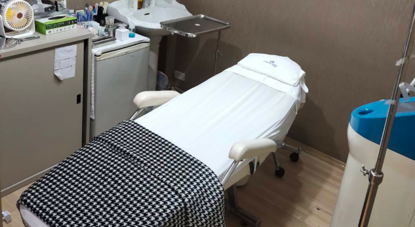 Charismma Surgery Clinic  3