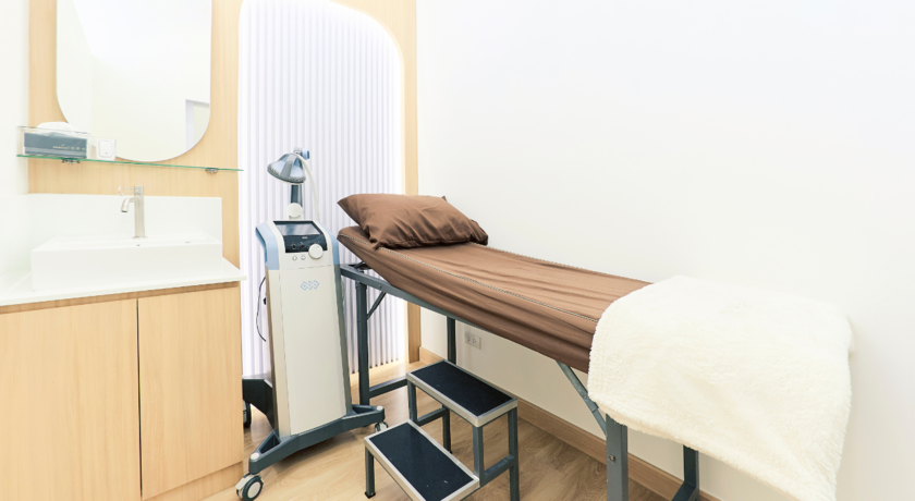 Dr.May Clinic ดอกเตอร์เมย์ คลินิก 10
