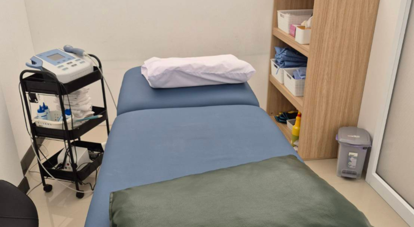 Duangruthai Physiotherapy Clinic  4