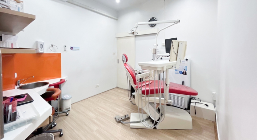 D4U Dental Clinic  5