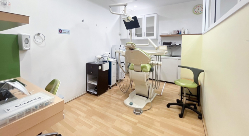D4U Dental Clinic  6