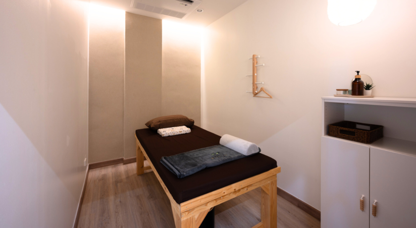 Refreshy Clinic รีเฟรชชี่ สหคลินิก สาขาทองหล่อ 8