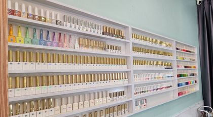 SORA Nails and Beauty  25