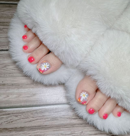 Lor nail & spa (The Rich Hotel)  image_picker_8815F721-AAA4-4B74-8B33-F03716D2B724-45590-000015734AE9DD6F