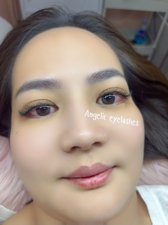 Angelic Eyeslashes  image_picker_A67D1653-855D-4F7B-855F-DFFB435230A4-16821-0000024F0A7355F5