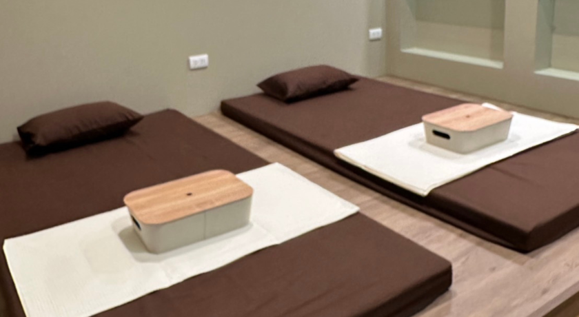 Arganiq Thai wellness Clinic  9