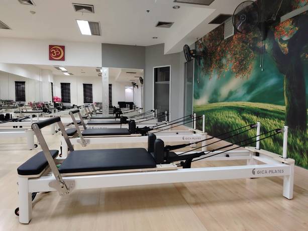Pattama Yoga  line_oa_chat_250519_114207