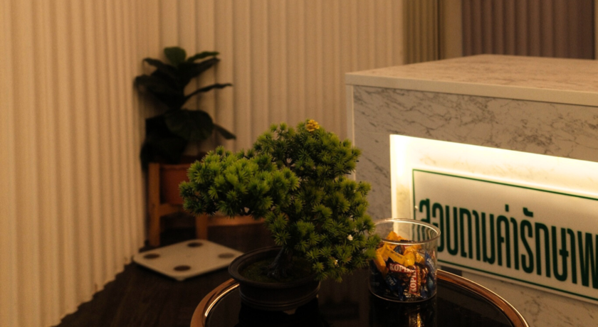 Tinnakorn Clinic Thonglor  5