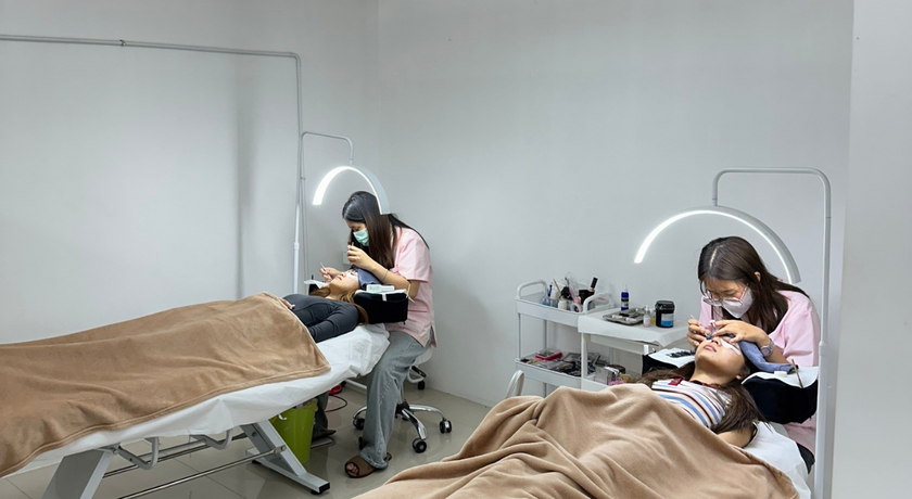 HowtoCute Studio (Chiang Mai)  6