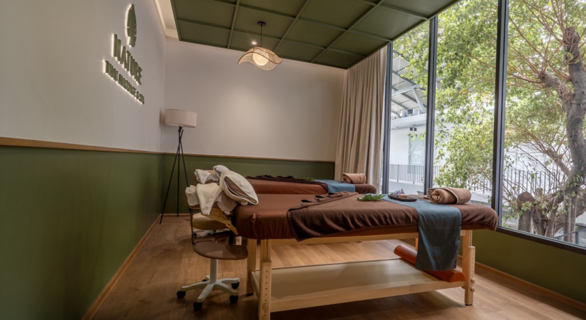 Nature Thai Massage and Spa The Glass Market Bangna  5