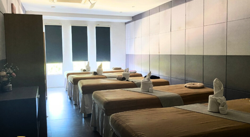EL Spa  7