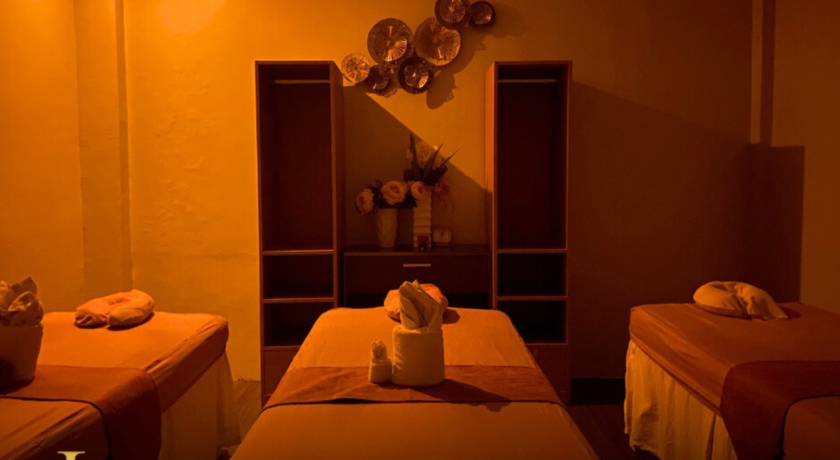 EL Spa  11