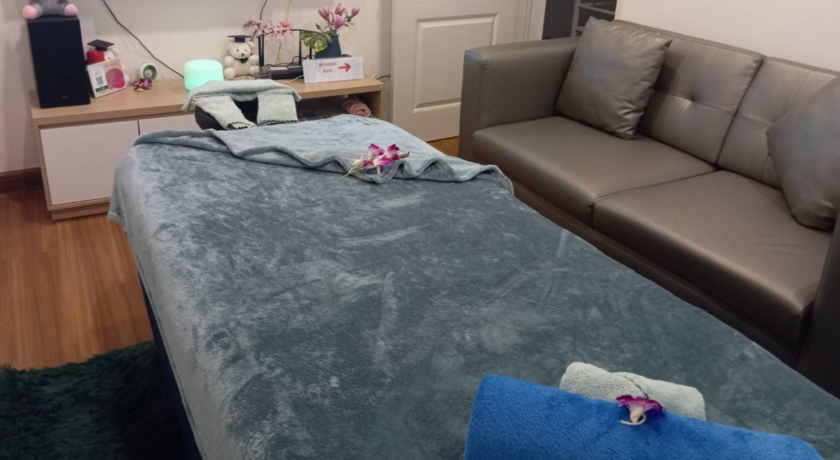 Hoya Lady Massage & Spa  4